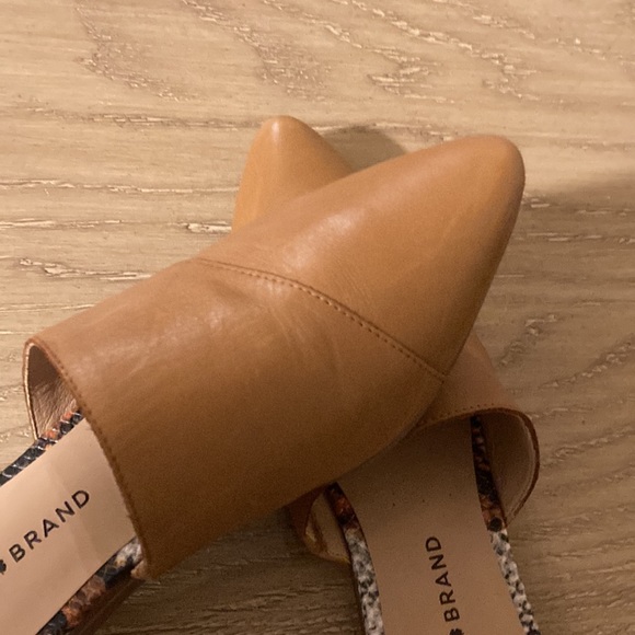 Lucky brand leather shoes size 7 - Picture 3 of 7